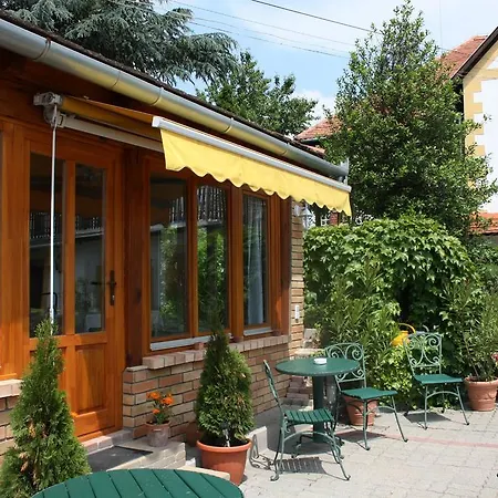 Bacchus Apartman - Borbarlang, Badacsony Badacsonytomaj Zimmer foto