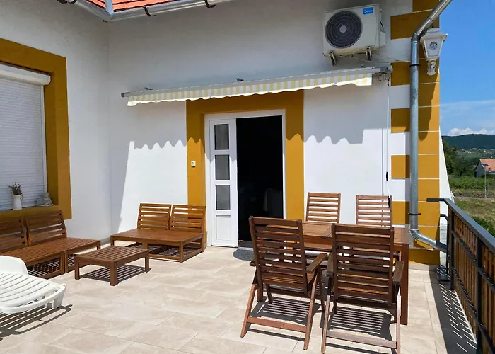 Bacchus Apartman - Borbarlang, Badacsony